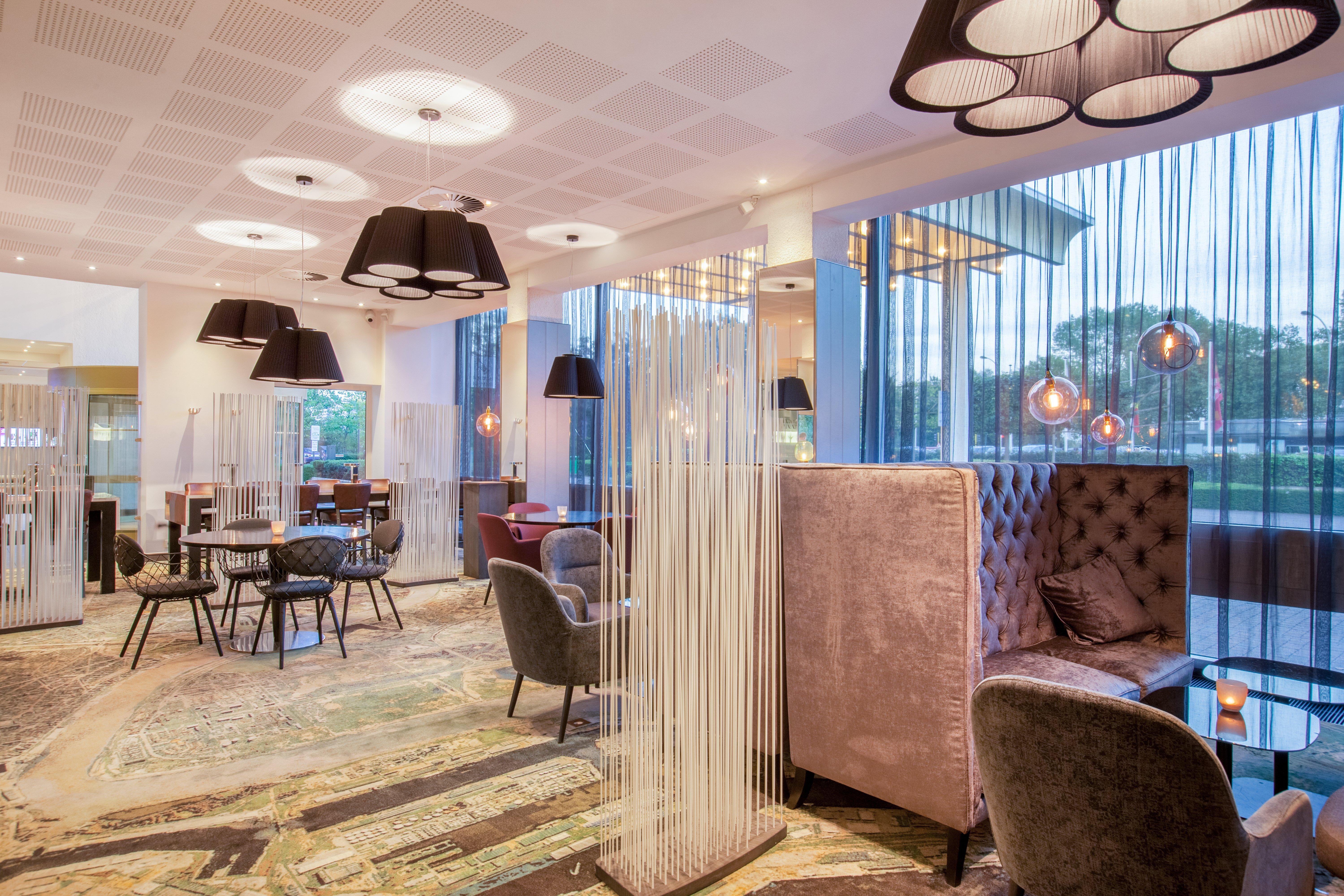 Crowne Plaza By Ihg
