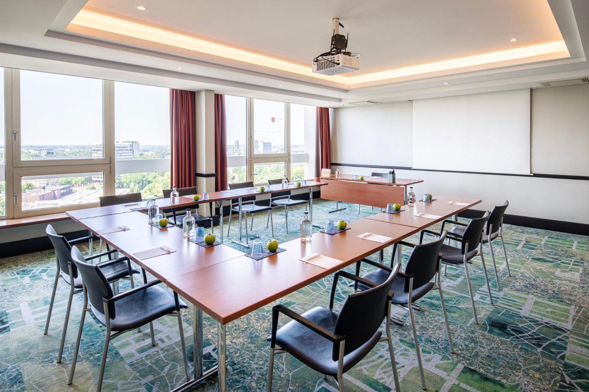 Hotel Crowne Plaza By Ihg